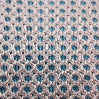 Good price Fabrication à partir de tissus en maille de polyester semi-transparent Matériau de la maille 240 - 450GSM en ligne