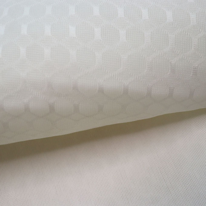 Tissus en maille d'espacement tricoté 100% polyester Tissus en maille d'air respirant 1