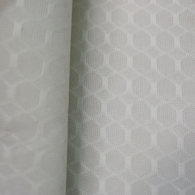 Tissus en maille d'espacement tricoté 100% polyester Tissus en maille d'air respirant 2