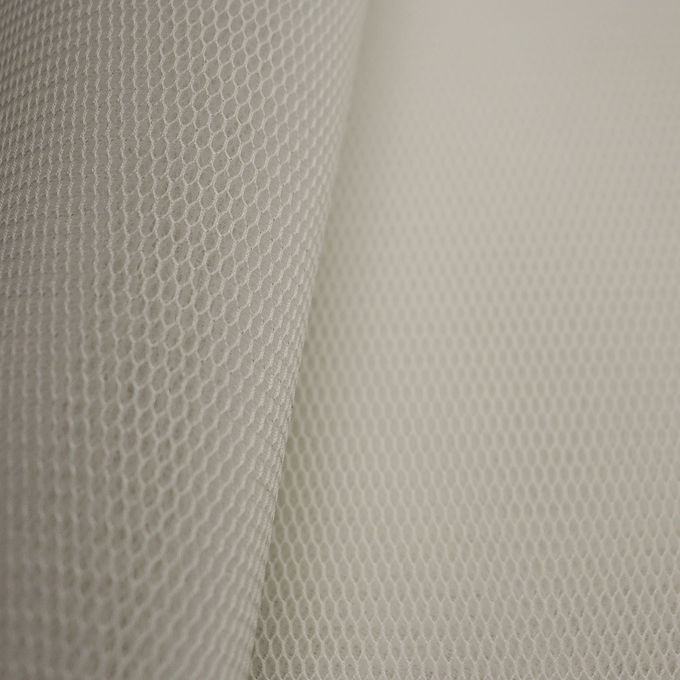 Mémoire 4 mm Matériau de maille 3D Tissu de maille en polyester hautement respirant 1
