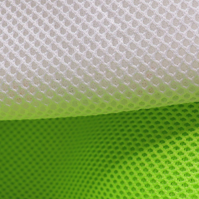 Tissu en treillis d'espace en treillis d'air de 3 mm 280GSM Tissu en treillis 3D pour dossier de siège 4