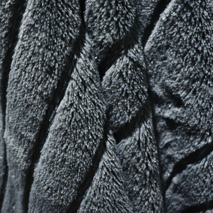 Couverture chauffée à la fourrure fausse en polyester 100% de laine de corail 3