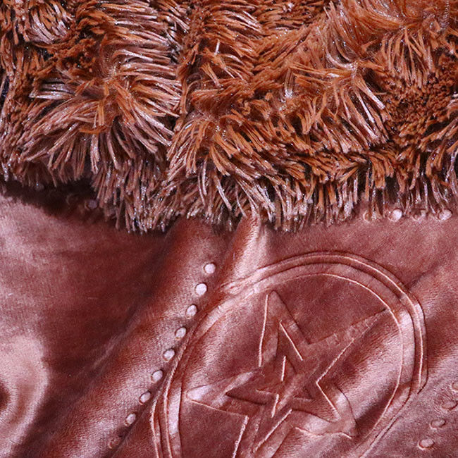 AccueilLégère fourrure fausse lancer une couverture haute durabilité 9