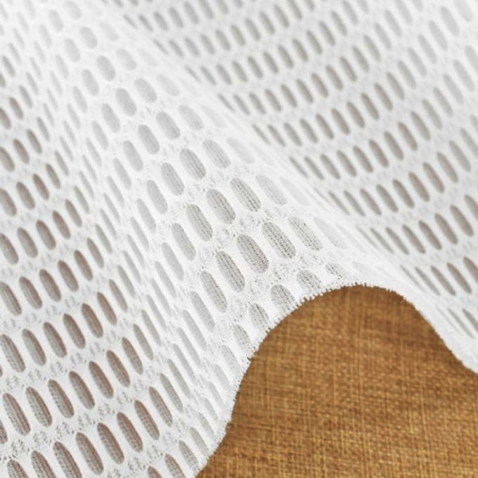 3mm Warp Maillage à Tricot Résistant à la déchirure Matériau de la maille 3D 210GSM à 360GSM 3