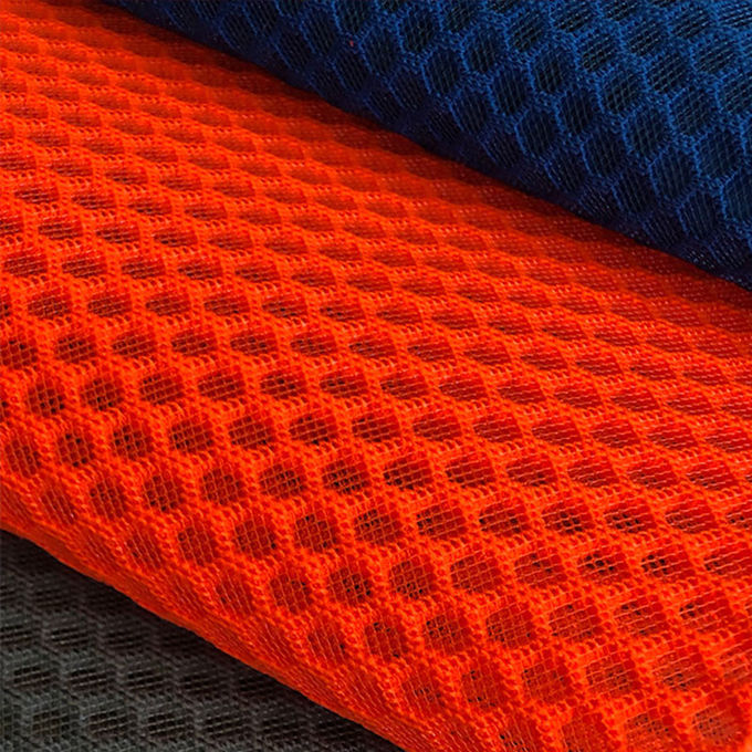 Matériau de treillis 3D en treillis en polyester 100% recyclé 9