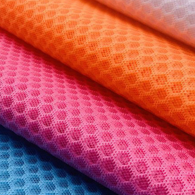 Matériau de treillis 3D en treillis en polyester 100% recyclé 5
