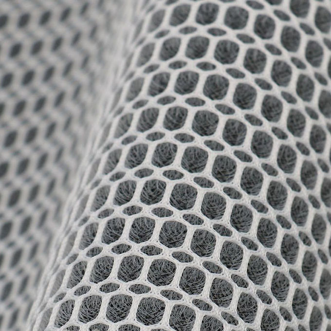 Matériau de treillis 3D gris de 3 mm, 100% de treillis en polyester absorbant l'humidité 1
