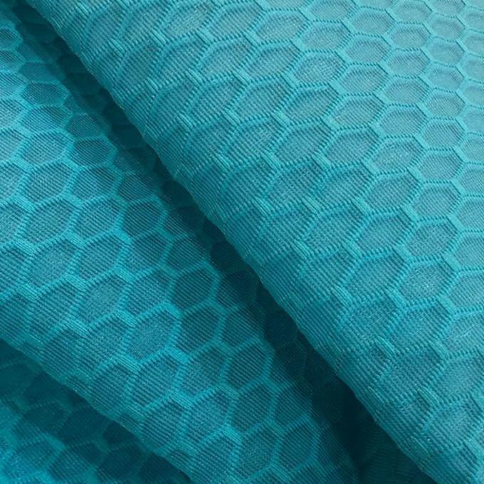 Tissu en maille de polyester 100% en maille tricotée Airmesh respirant en maille d'espacement Tissu fin en maille noire 8