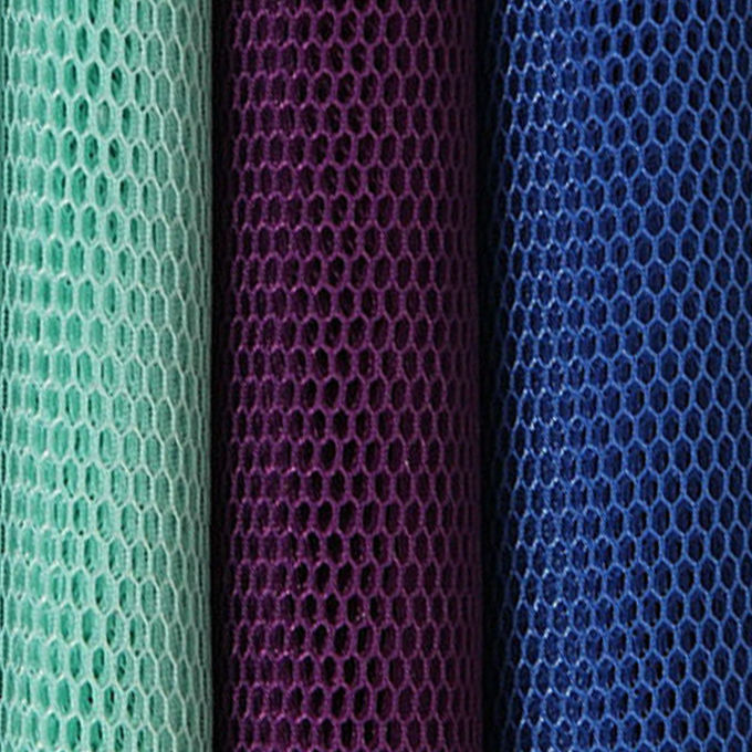 Mémoire 4 mm Matériau de maille 3D Tissu de maille en polyester hautement respirant 7